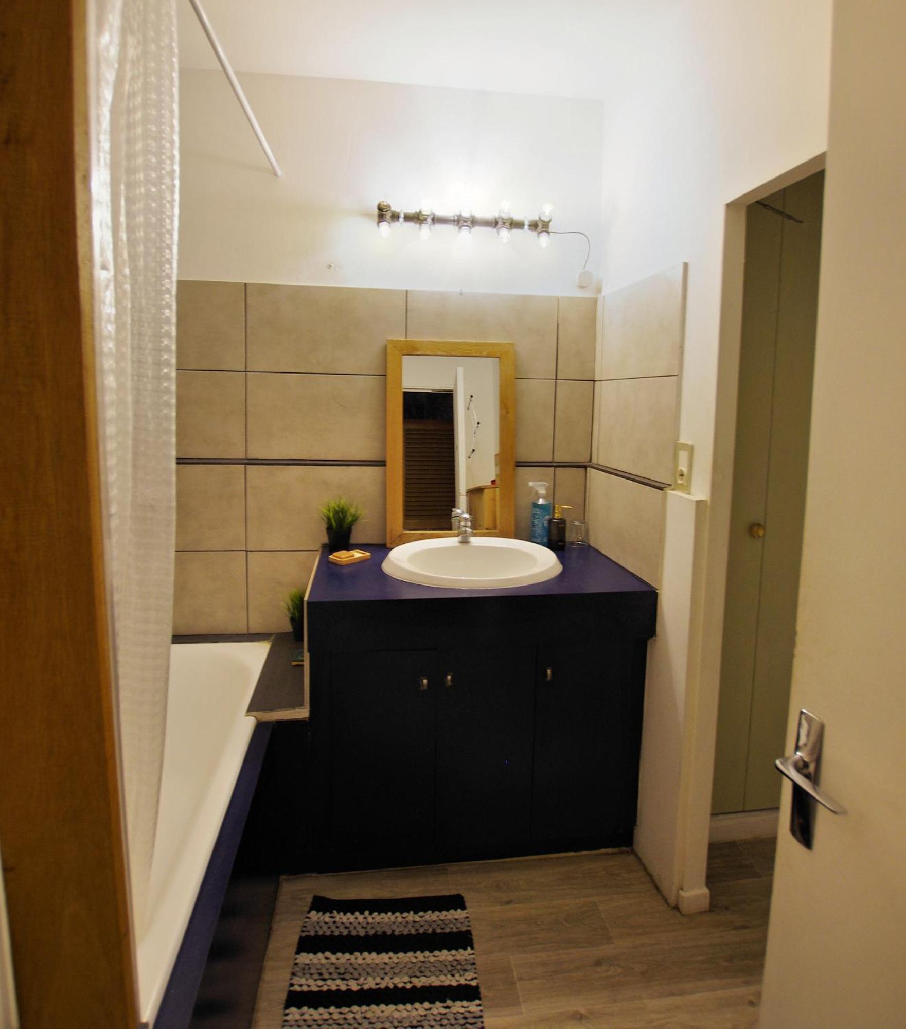 Hostel Les Cordees Liees Альби Экстерьер фото